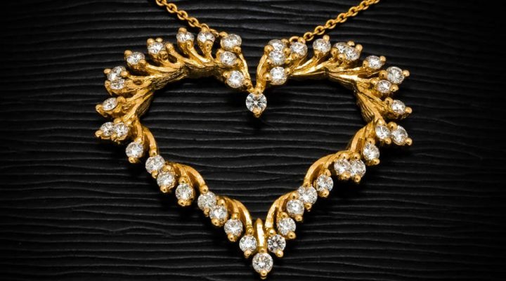 Five Antique Jewelry Styles that Are Best to Express Yourself