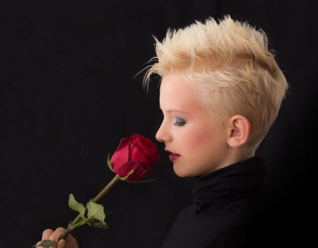Styling tips for short hair with pixie cut