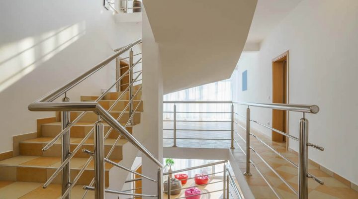 Add Modern Look to Your Home with Stainless Steel Railings