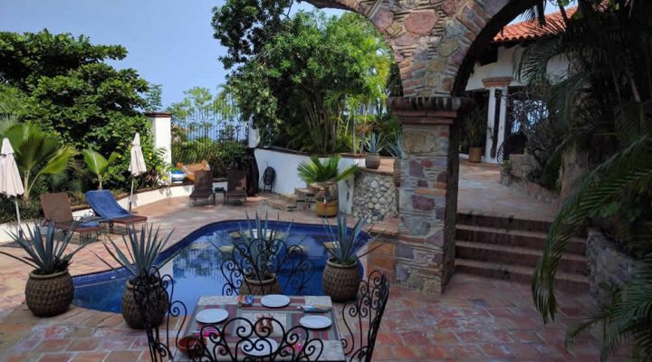 Transform Garden Exotic Escape