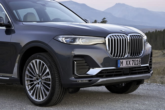 The first-ever BMW X7