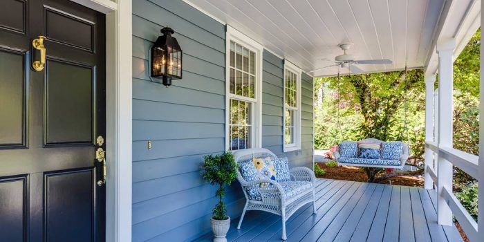 Best Ways to Extend Your Living Space with a Patio or a Deck