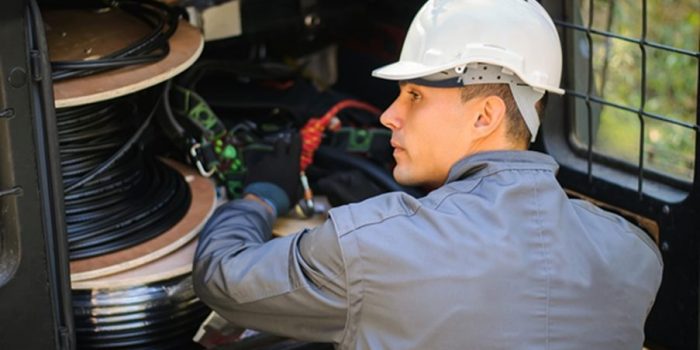 Correct Electrical Repairer