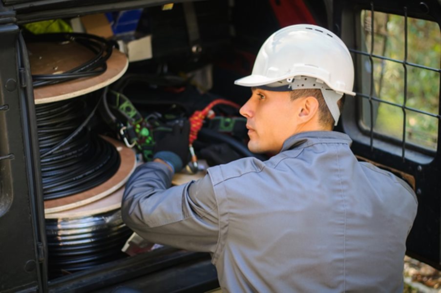 Correct Electrical Repairer