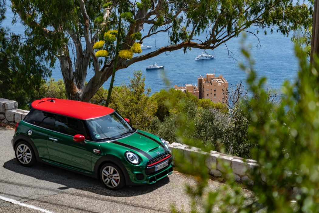 In the tracks of a legend: with the MINI John Cooper Works in Monaco.