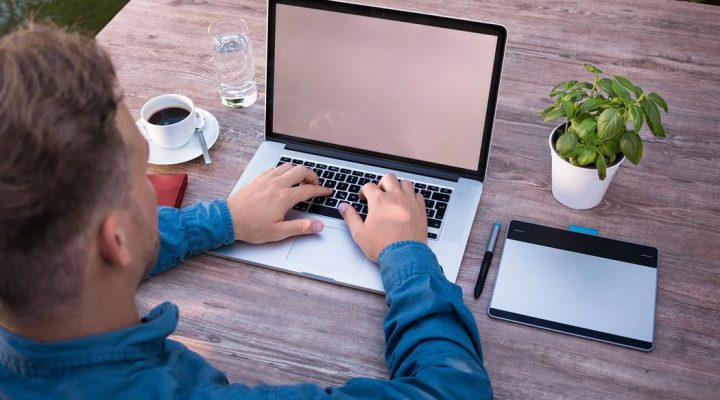 How to Set Up a Garden Office