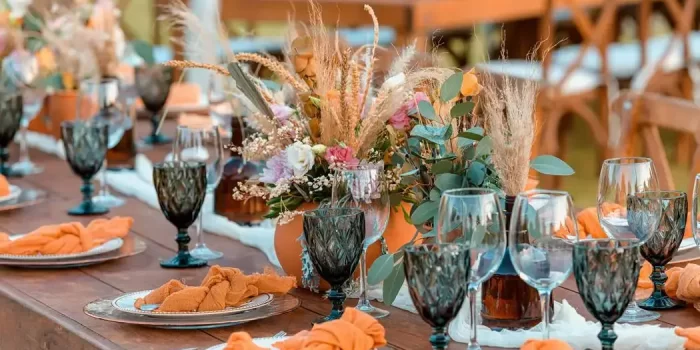 the Right Wedding Caterer