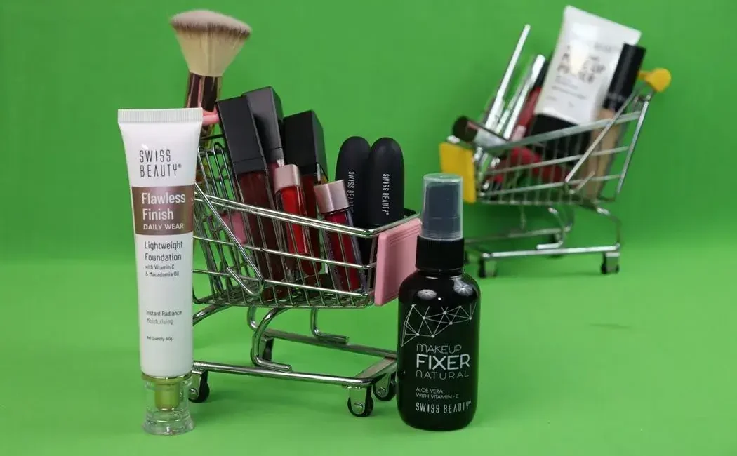Why Luxury Beauty Is Popular: Trends & Future of Premium Cosmetics